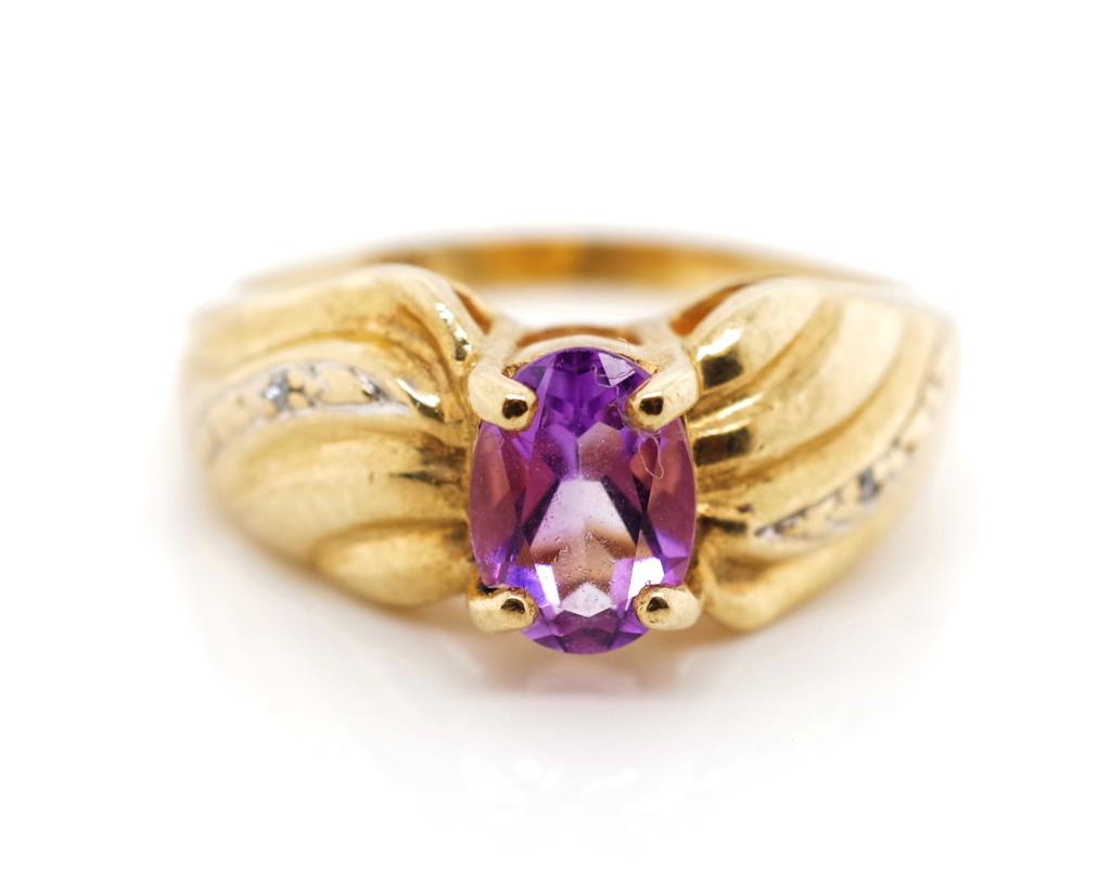 Amethyst and 9ct yellow gold ring - Image 2 of 3