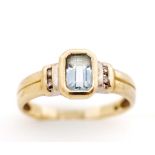 Topaz and diamond set 9ct yellow gold ring