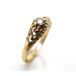 Diamond set 9ct yellow gold ring