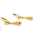 18ct yellow gold drop earrings