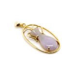 Lavender jade and 14ct yellow gold pendant