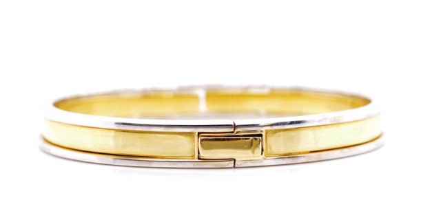 Two tone 18ct gold bangle - Image 3 of 7