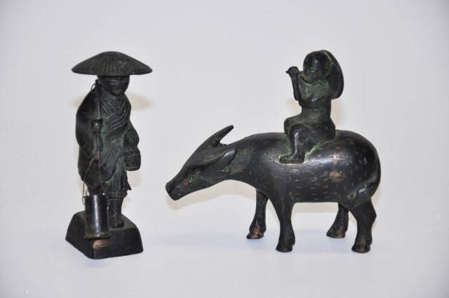 Two vintage Chinese cast metal figures