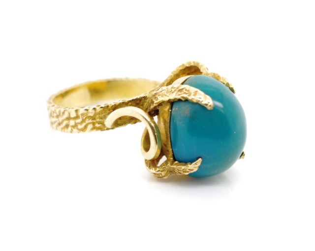 18ct yellow gold and blue gemstone ring