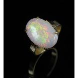 Opal and 18ct yellow gold ring