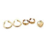 9ct yellow gold group