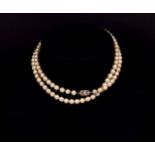 Mid century pearl necklace