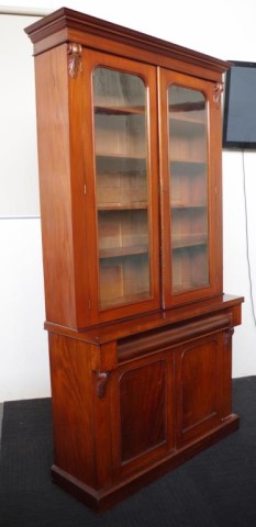 Late Victorian elevated bookcase - Image 2 of 3