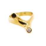 Diamond and 18ct yellow gold ring