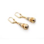 9ct yellow gold drop earrings