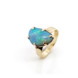 Opal doublet and 9ct yellow gold ring