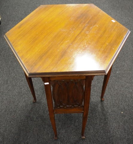 Edwardian Hexagonal two tier occasional table - Image 2 of 3