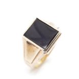 Mid century 9ct yellow gold and onyx signet ring