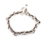 Silver figure eight chain link bracelet