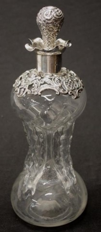 Victorian sterling silver & crystal decanter - Image 3 of 8