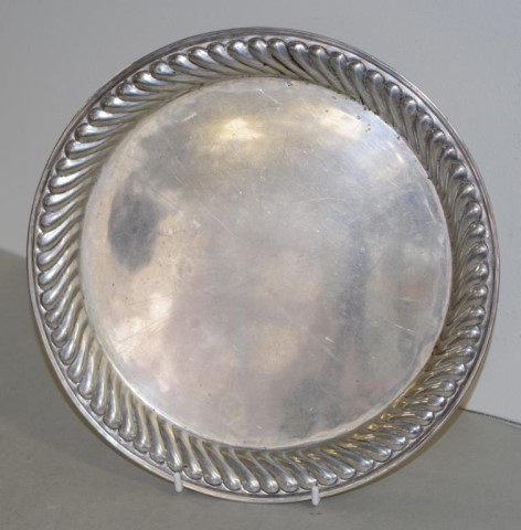 Round 800 silver tray - Image 2 of 2