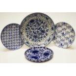 Set three Chinese blue & white serving dishes