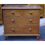 Small Victorian chest of drawers