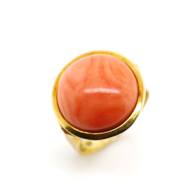 Coral and 18ct yellow gold ring - Image 3 of 8
