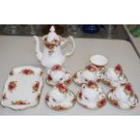 Royal Albert Old Country Roses coffee set