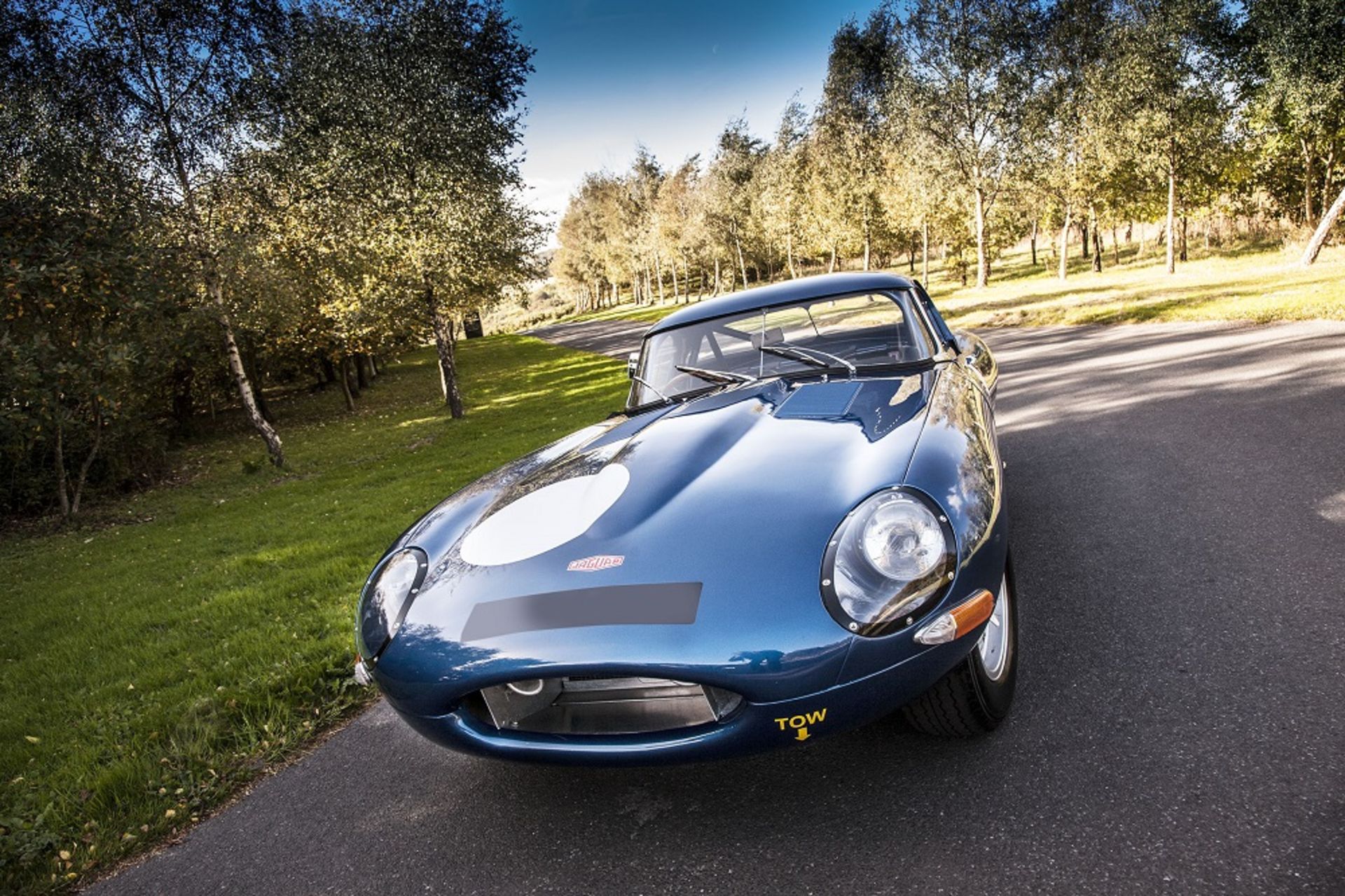 1968 Jaguar E-Type Series 1 4.2 Semi - lightweight Recreation - Image 4 of 17