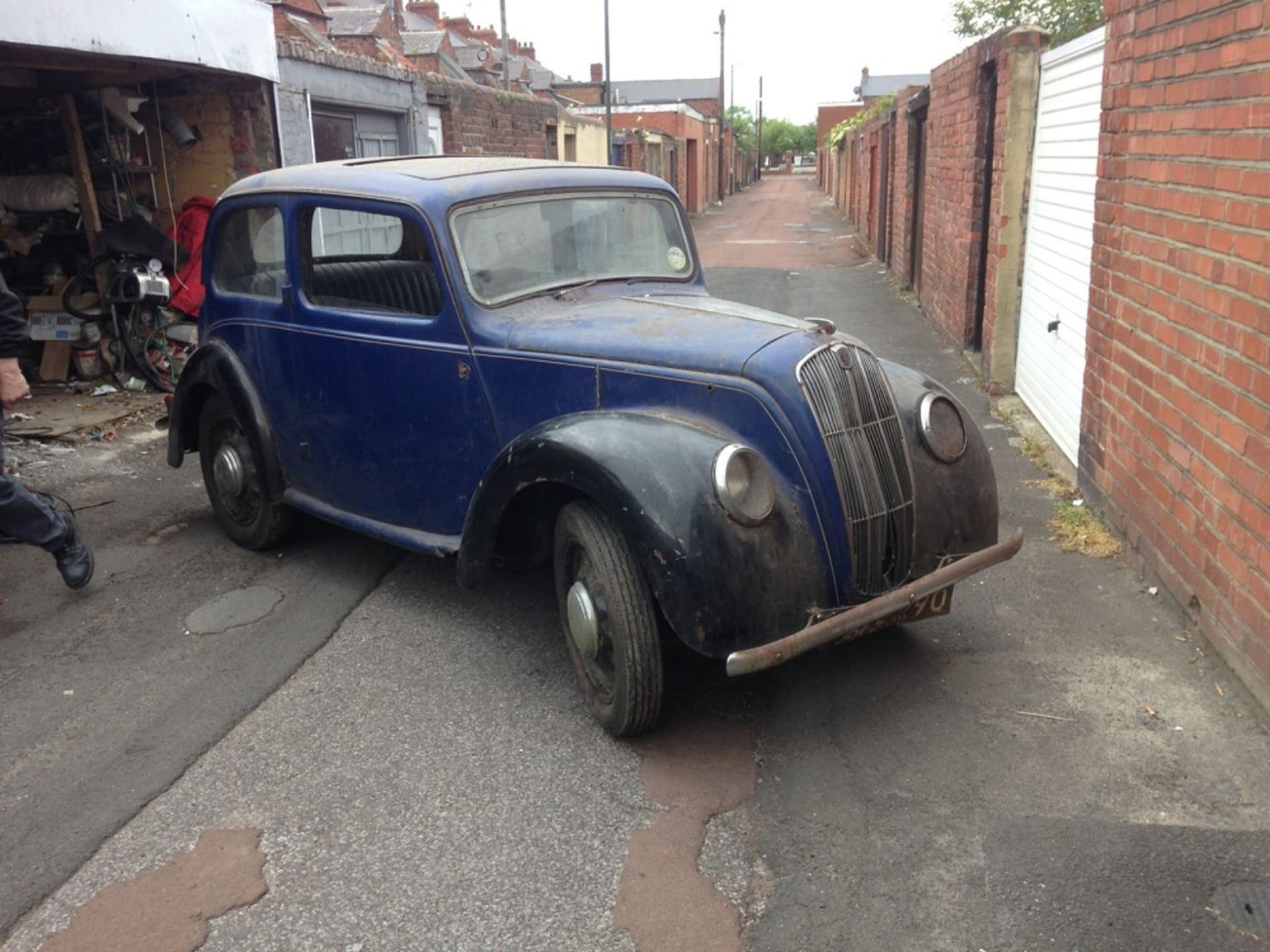 1939 Morris 8 Series E 2 door Saloon 885cc - Barn find - Image 3 of 9