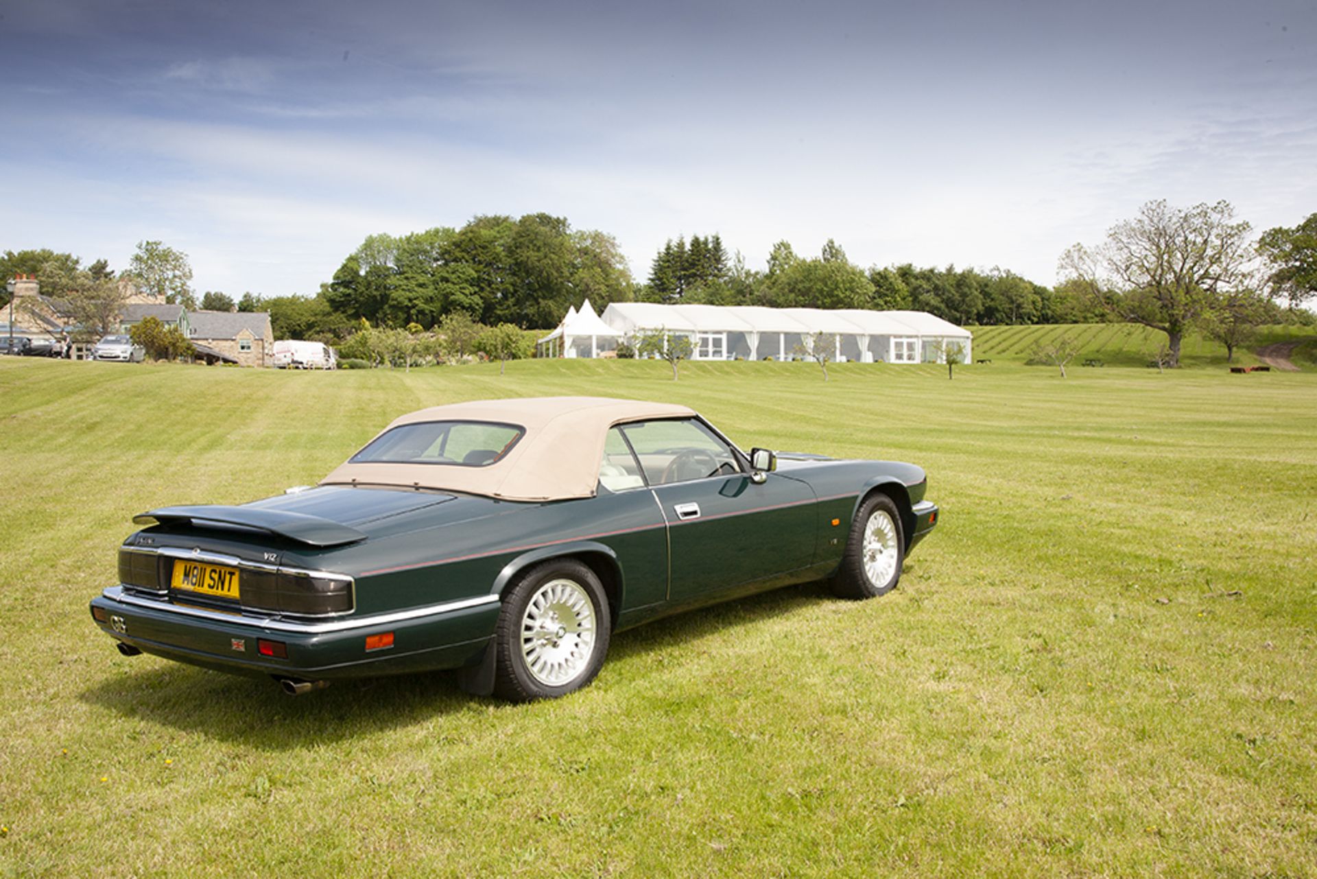 1994 Jaguar XJS V12 Convertible - in fine condition - Image 3 of 13
