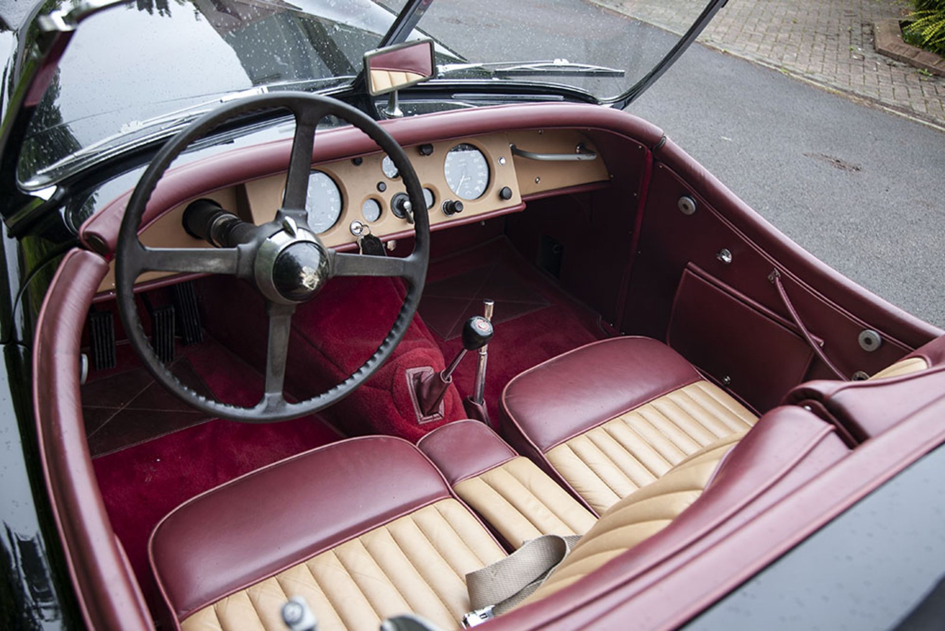 1952 Jaguar XK120 drop head coupe LHD - Image 7 of 12