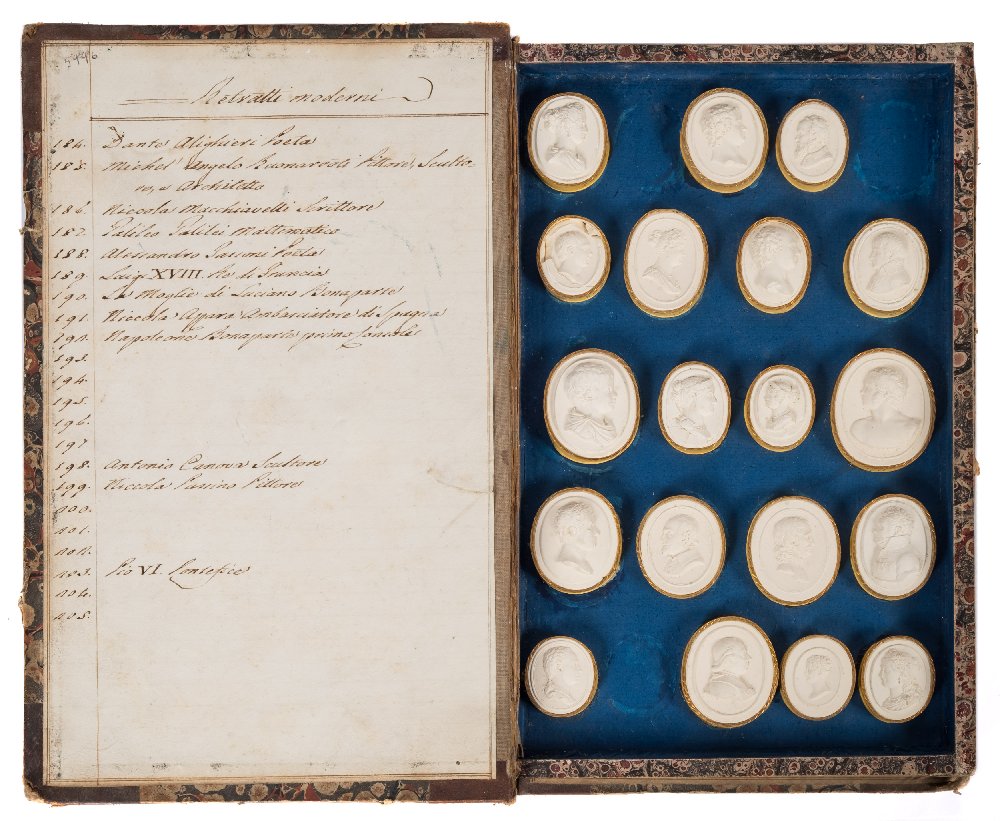 Grand Tour Intaglios : a collection of 32 Italian plaster intaglios rimmed in gilt,