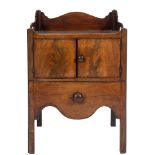 A George III mahogany tray top commode:,