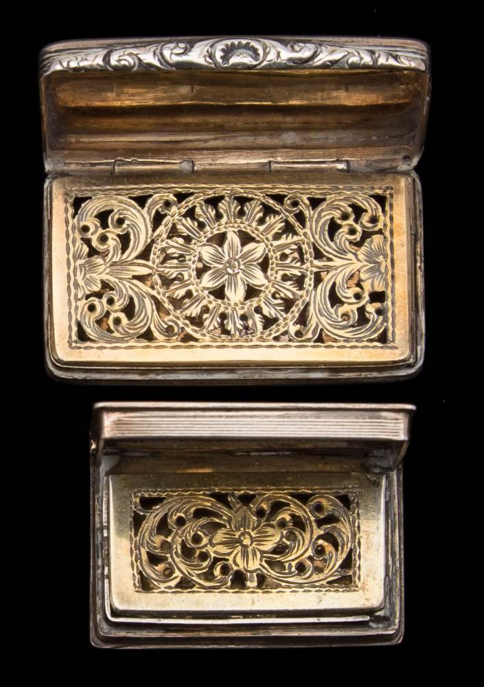 A William IV silver vinaigrette, maker Taylor & Perry, Birmingham, - Image 2 of 2