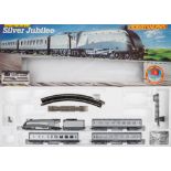 Hornby Railways OO/HO gauge, set R837 'Silver Jubilee':,