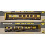 Wrenn OO/HO Two W6002A Pullman First Class carriages 'Vera' and 'Audrey':, boxed.