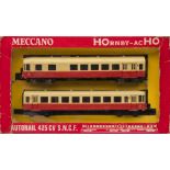 Hornby Acho No 6370 Autorail 425CV SNCF:, in red and cream livery, boxed.