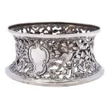 A George V silver dish ring, maker D & J Wellby, London,