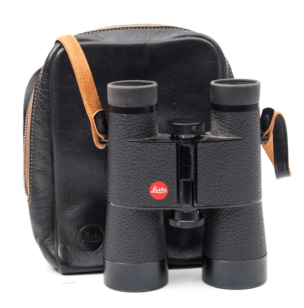 A pair of Leitz Trinovid 10x40B binoculars:,