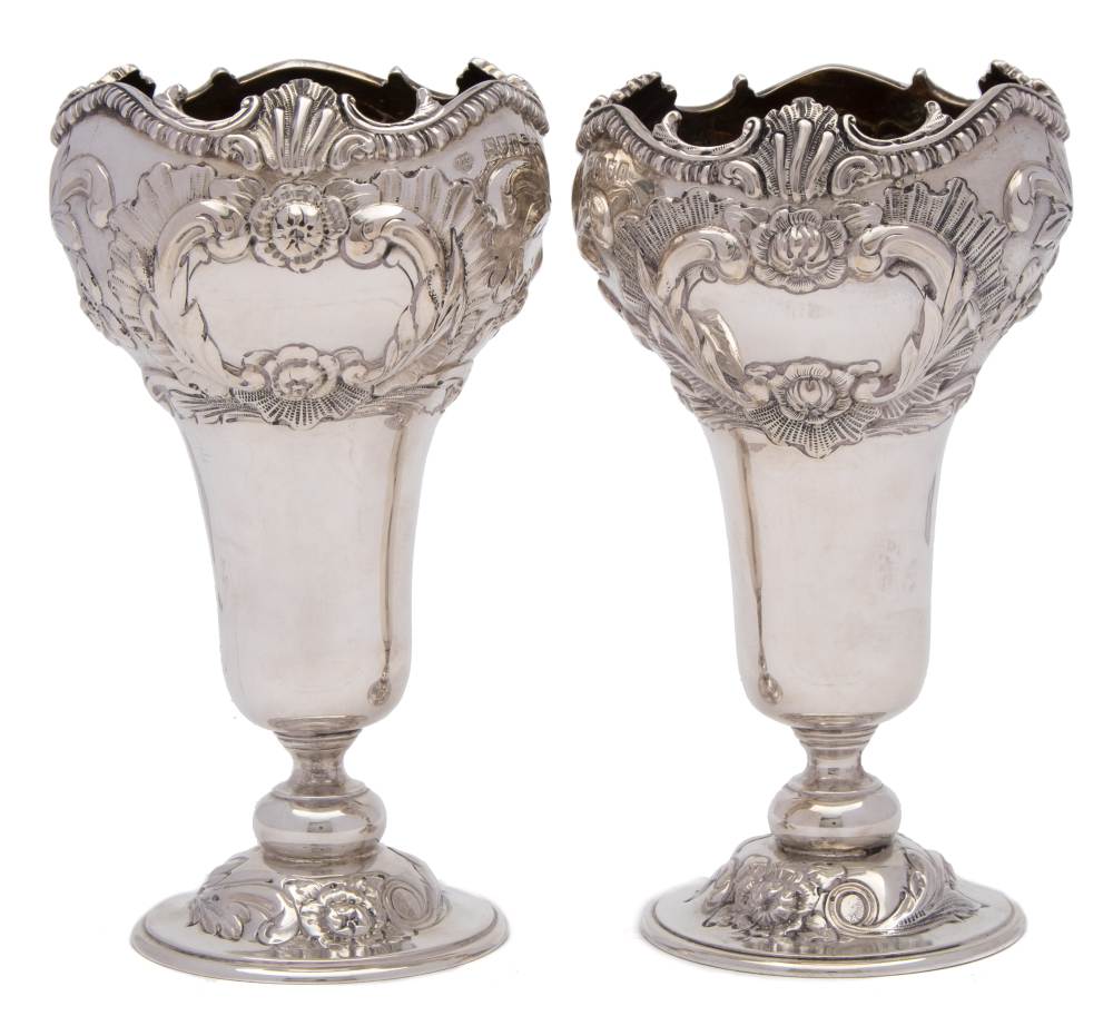 A pair of George V silver flower vases, maker Goldsmiths & Silversmiths Co Ltd, London,