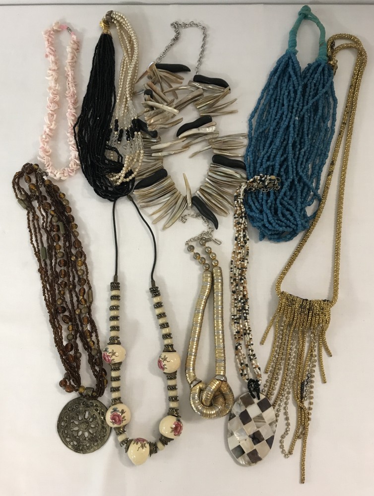 A small quantity of costume jewellery necklaces.