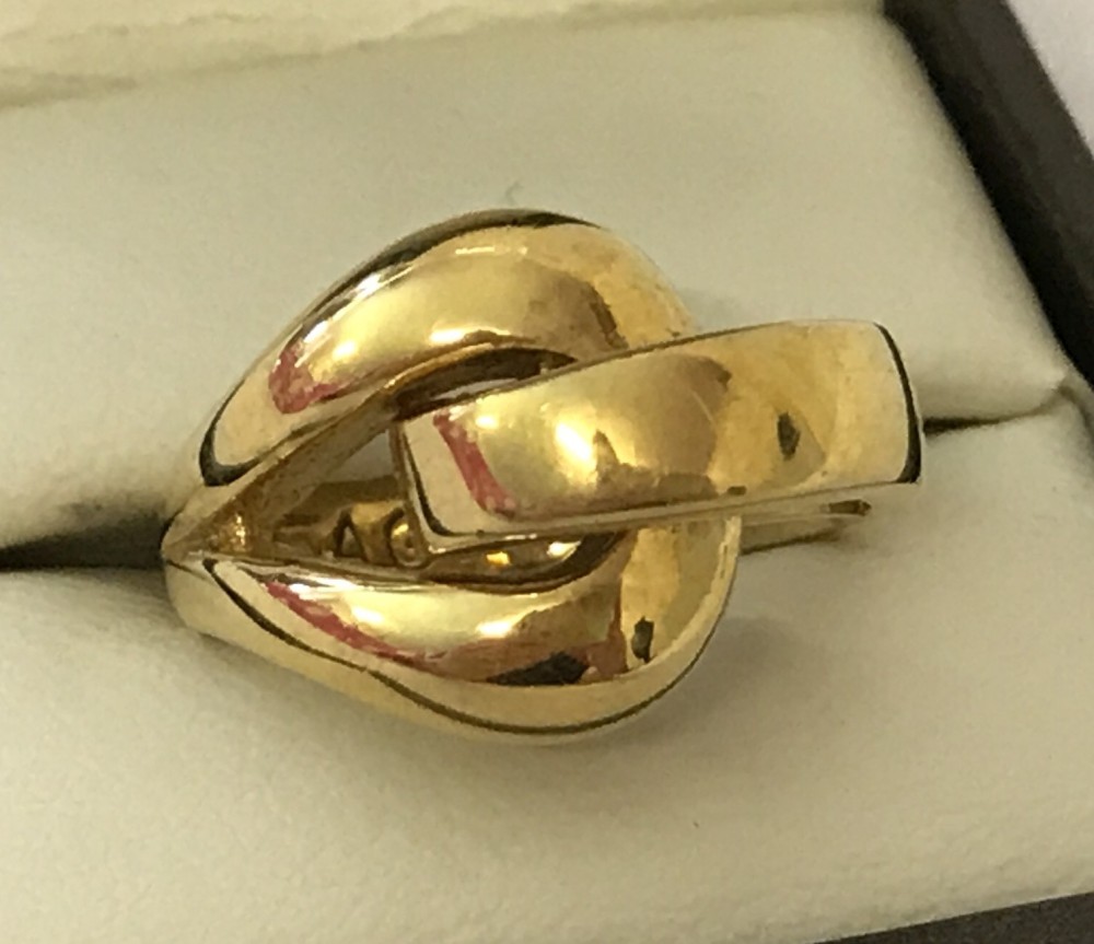 A 925 silver gilt knot design ring by Agatha.