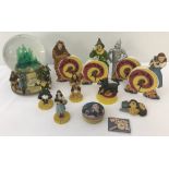 A small quantity of The Wizard of Oz collectable resin ornaments.