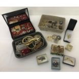 A quantity of vintage and modern costume jewellery.
