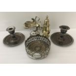 A collection of vintage silver plated items.