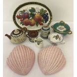 A quantity of assorted ceramic items.