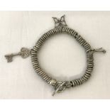 A Links Of London sweetie bracelet with T bar clasp.