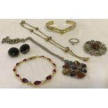 A collection of vintage costume jewellery to include Scottish agate set pendant and brooch.