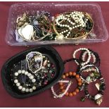 2 trays of modern and vintage costume jewellery.