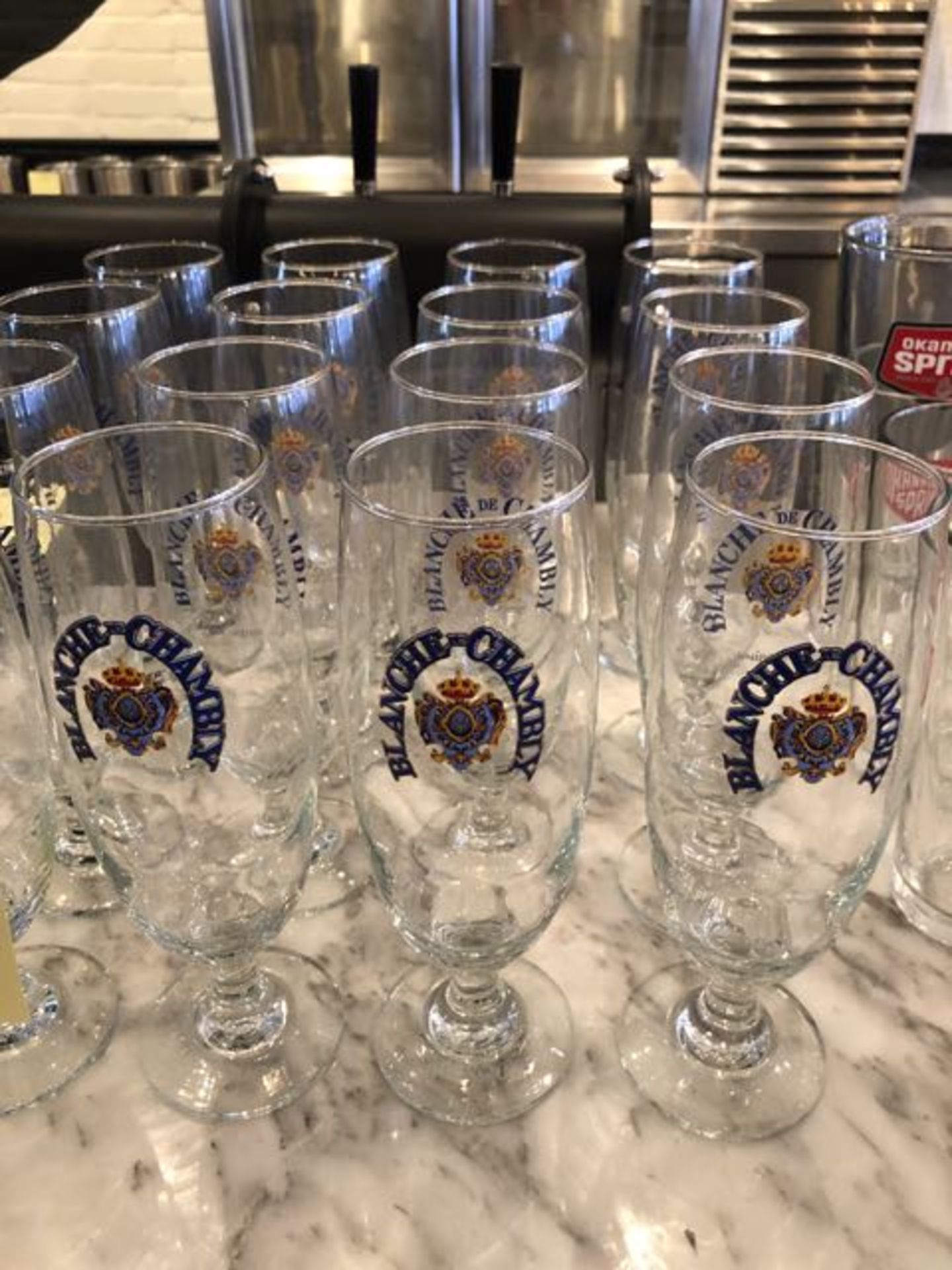 Lot de (16) verres a bieres BLANCHE CHAMBLY