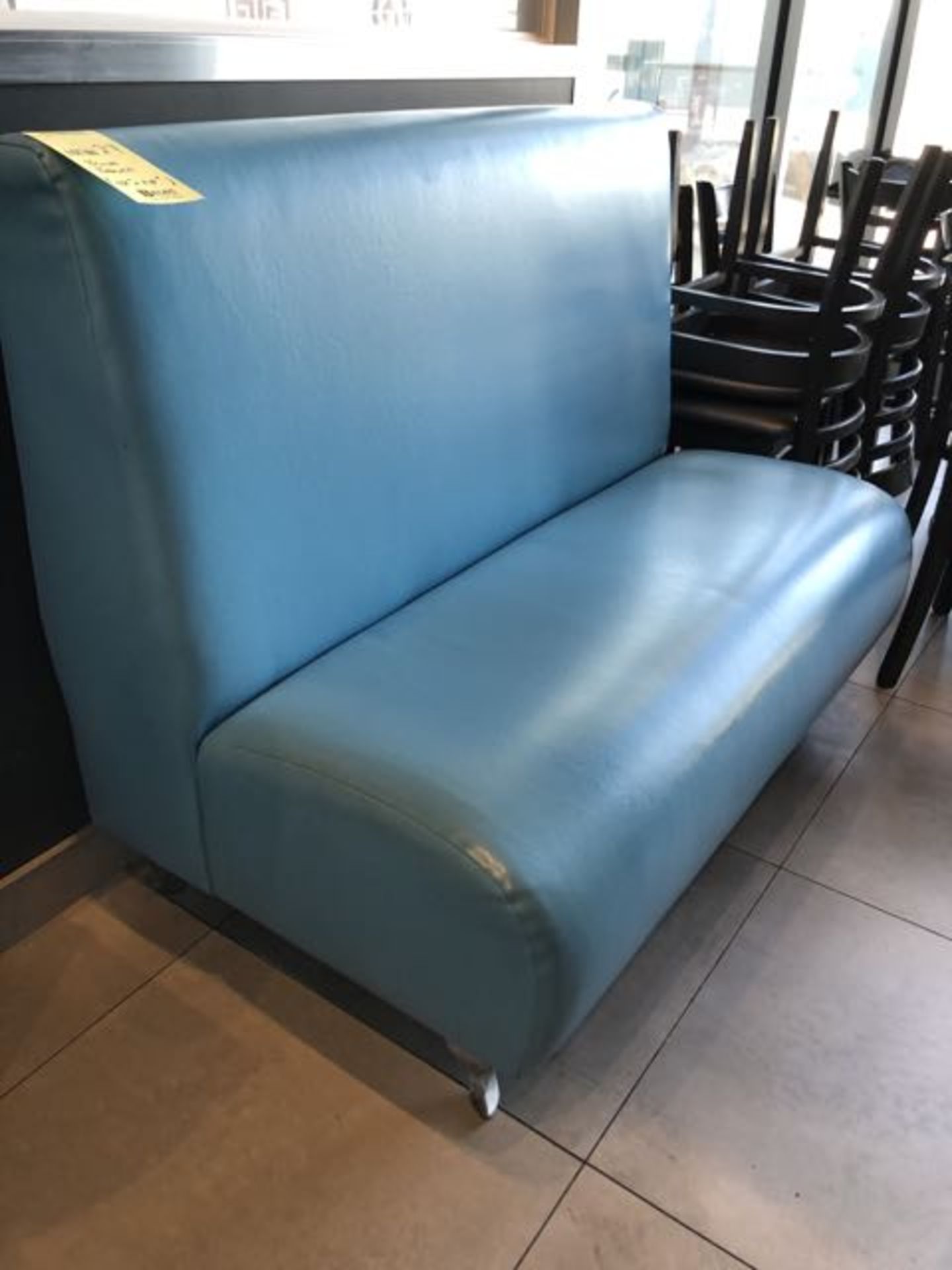 Banquette, bleue 48x 28"