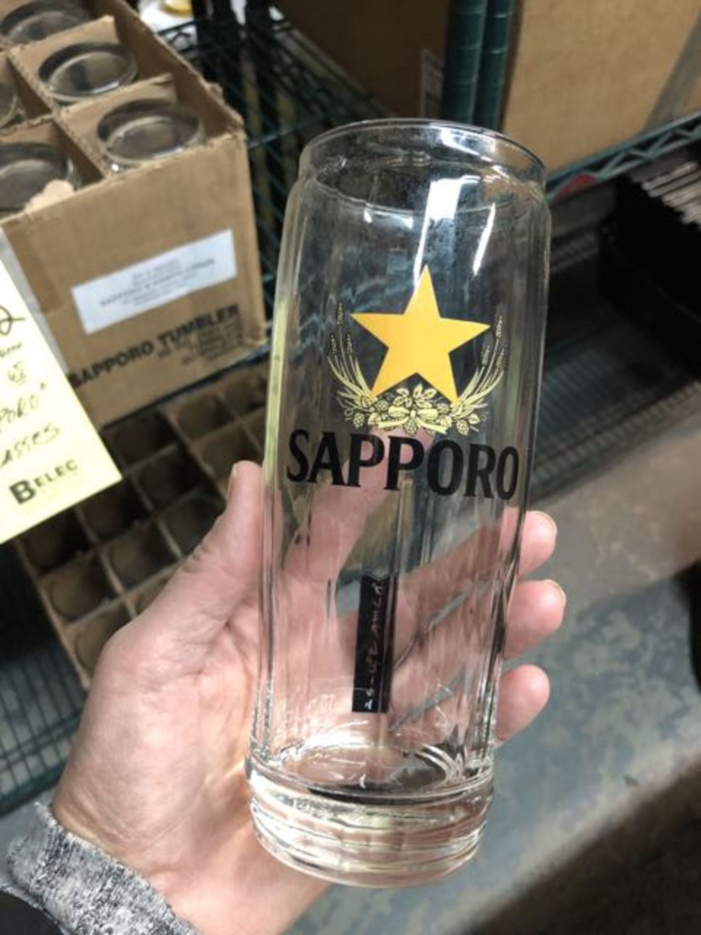 Lot d'approx (65) verres SAPPORO - Pinte