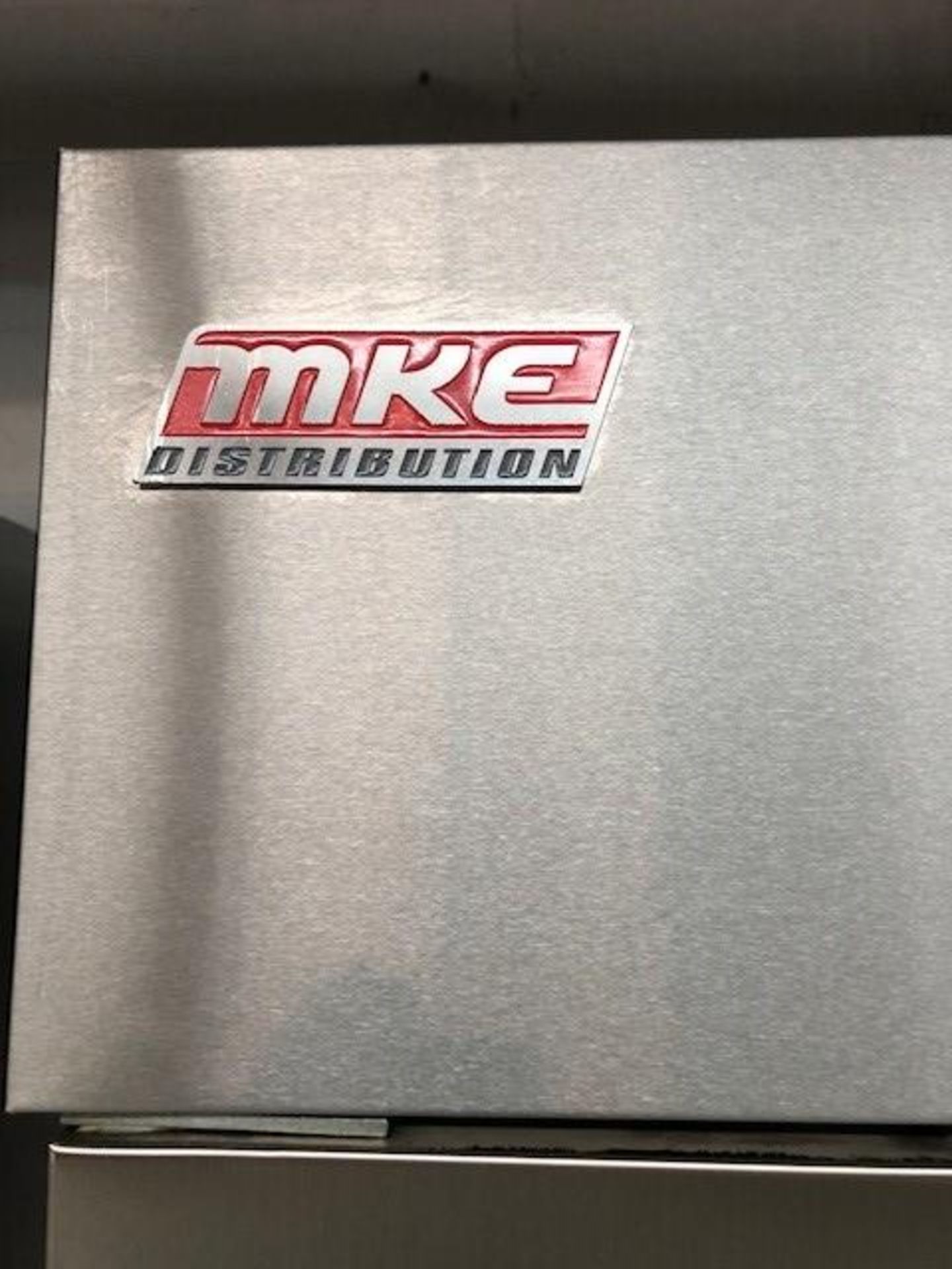 Congélateur MKE 2 portes acier inox. - mod # IMK RIF 49SS avec étagère. NEUF! - Image 2 of 8